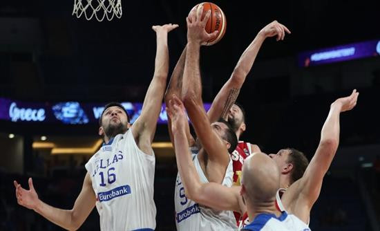 Λύγισε στο τέλος η Εθνική: Έχασε 74-69 από την Ρωσία και αποκλείστηκε από τα ημιτελικά του Eurobasket